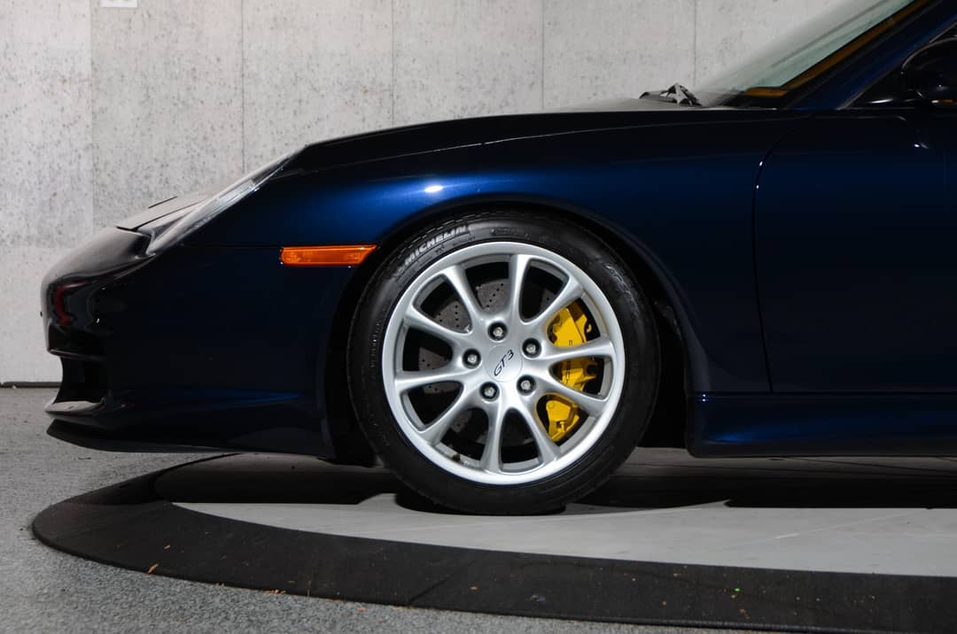 2004 Porsche 911 GT3 — photo 11