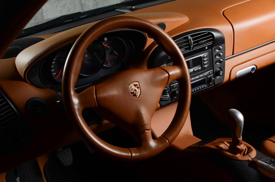 2004 Porsche 911 GT3 — photo 18