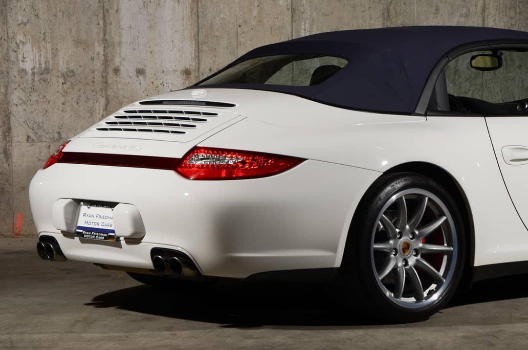 2009 Porsche 911 Carrera 4S — photo 17
