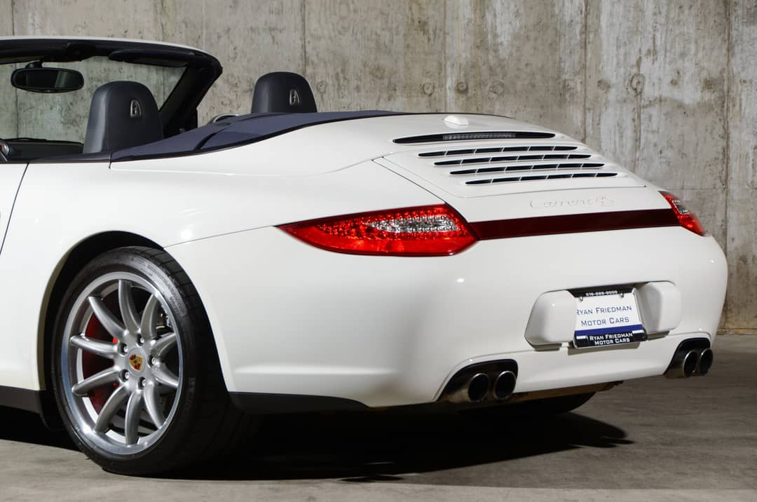 2009 Porsche 911 Carrera 4S — photo 27