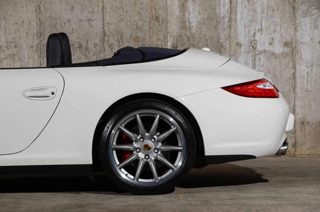 2009 Porsche 911 Carrera 4S — photo 31