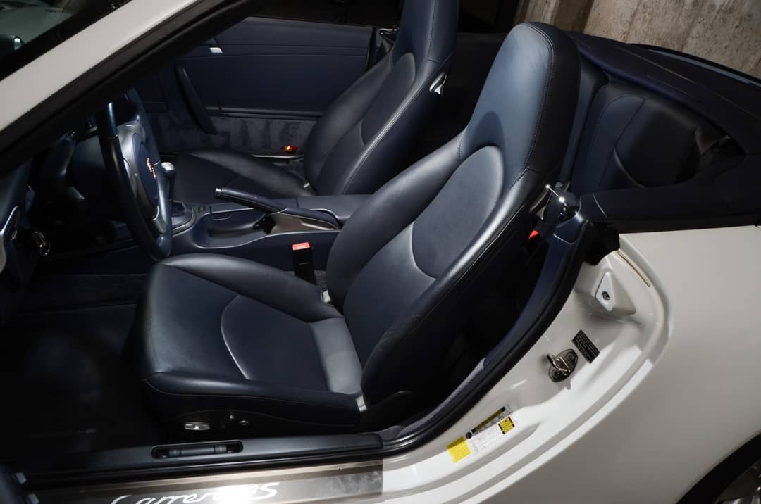 2009 Porsche 911 Carrera 4S — photo 35