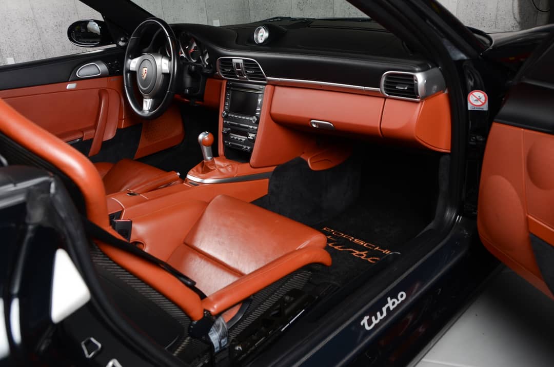 2009 Porsche 911 Turbo — photo 43