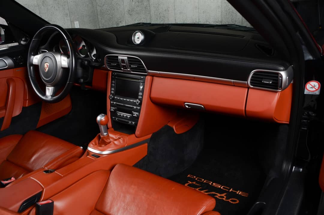 2009 Porsche 911 Turbo — photo 44