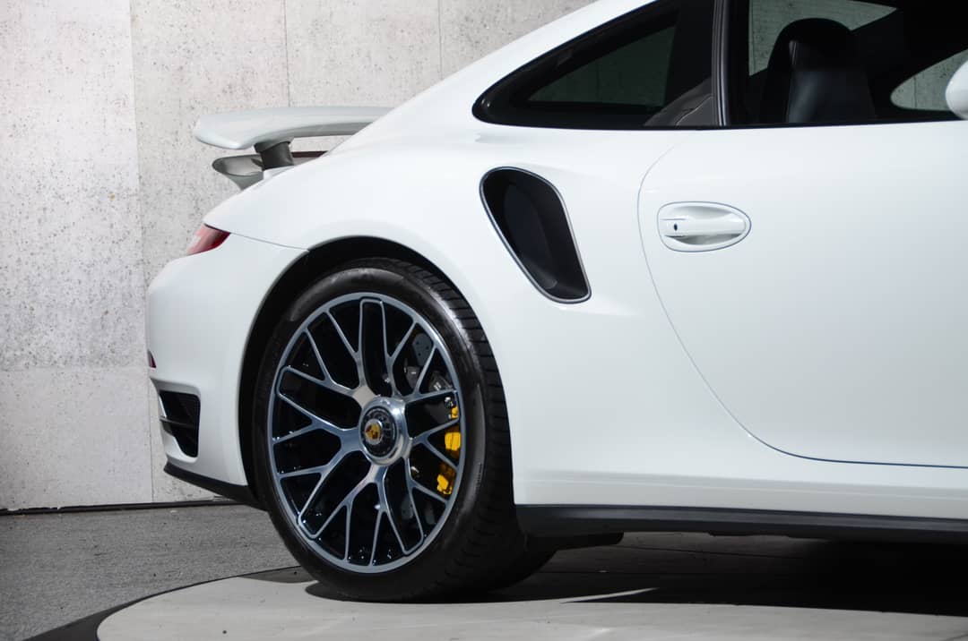 2014 Porsche 911 Turbo S — photo 3