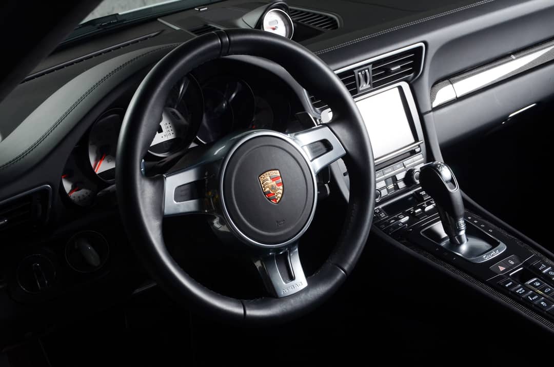 2014 Porsche 911 Turbo S — photo 24