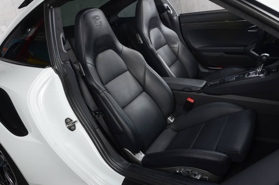2014 Porsche 911 Turbo S — photo 32