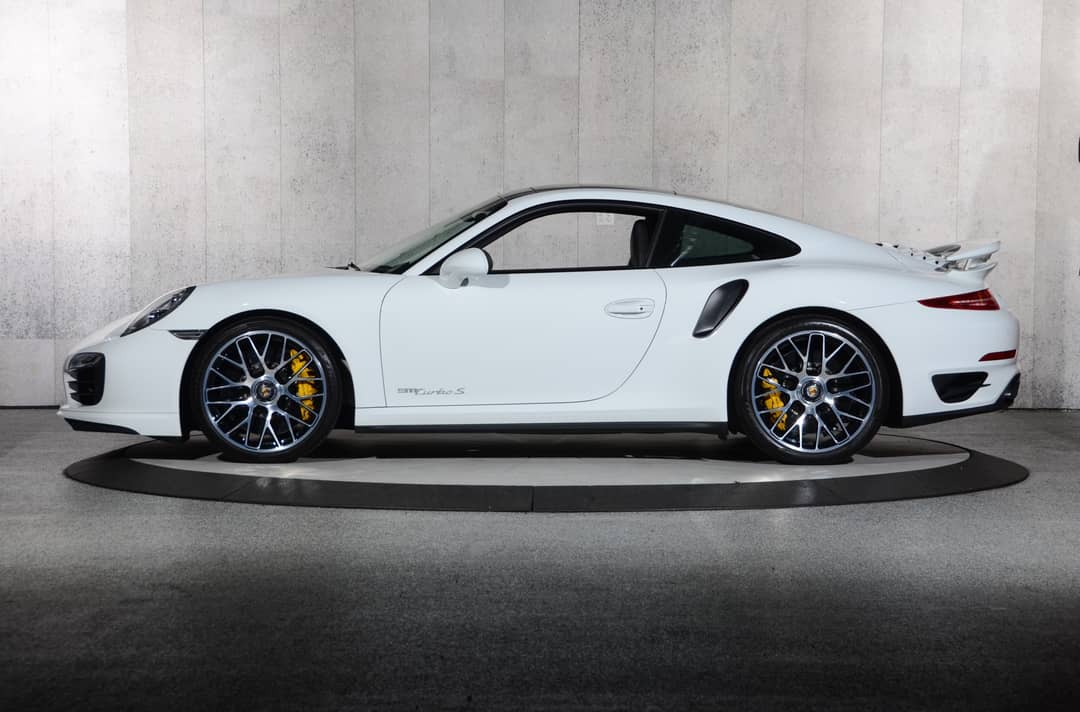 2014 Porsche 911 Turbo S — photo 8
