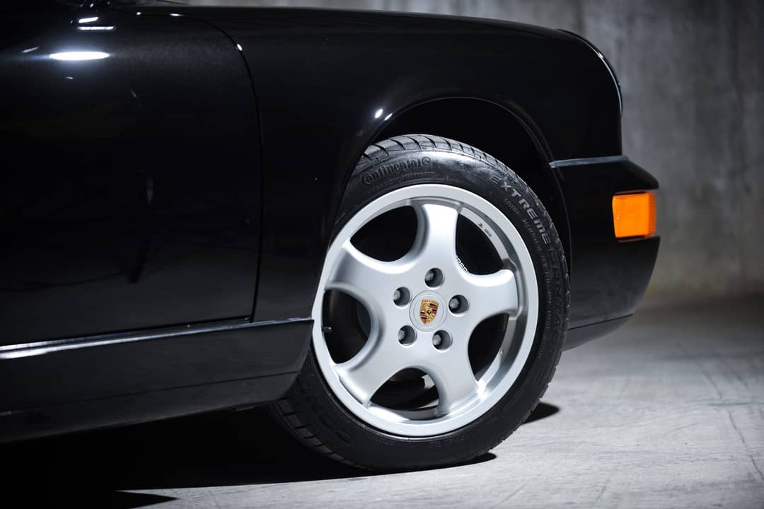 1991 Porsche 911 Carrera Targa — photo 21