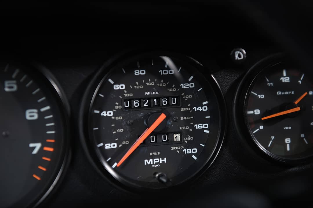 1991 Porsche 911 Carrera Targa — photo 26