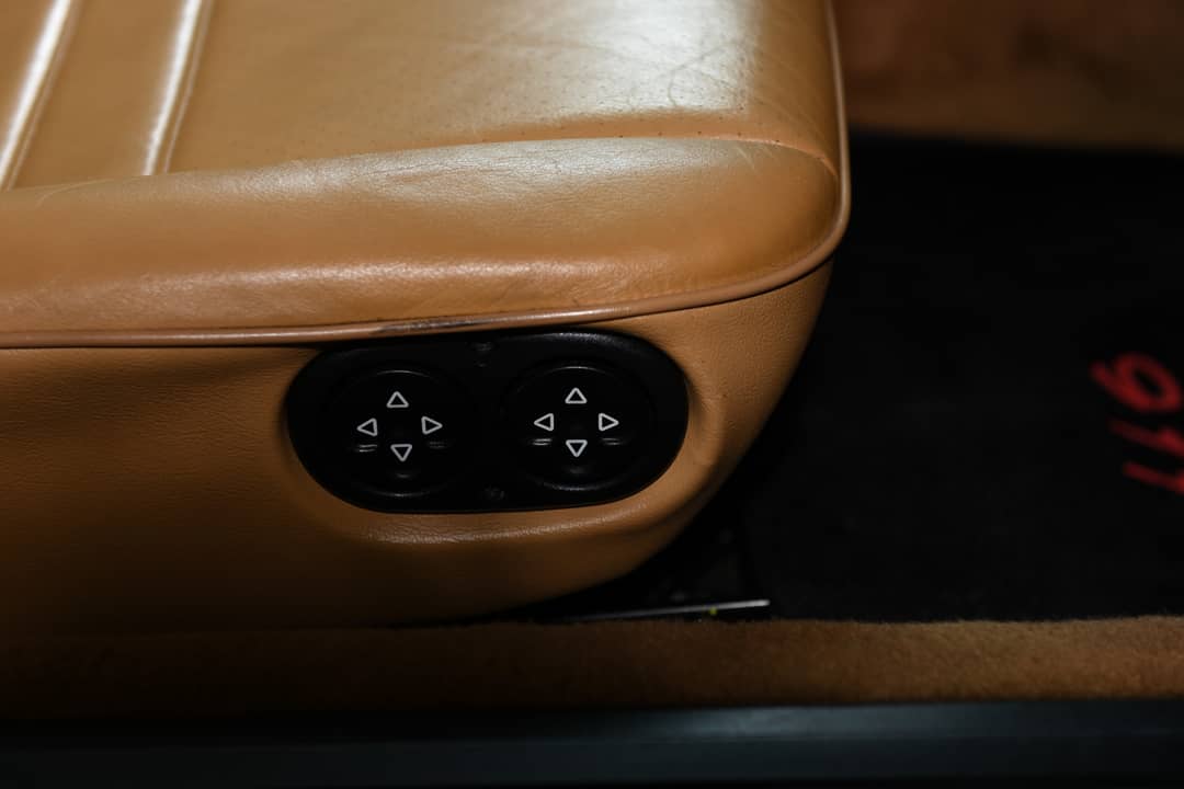 1991 Porsche 911 Carrera Targa — photo 32
