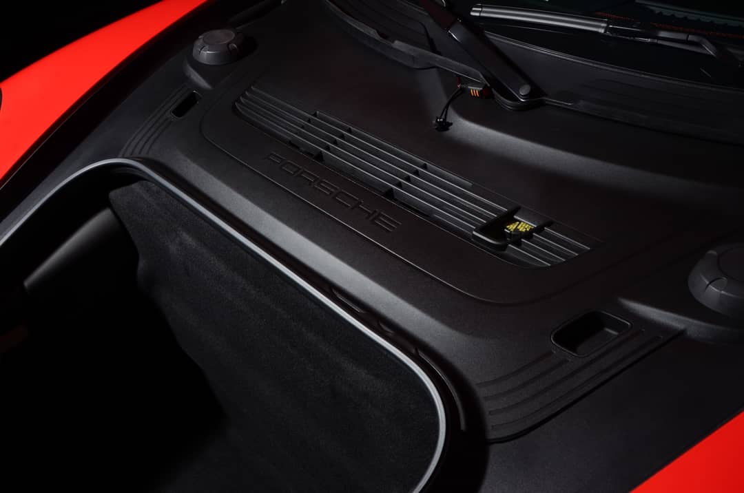 2016 Porsche 911 Targa 4S — photo 23
