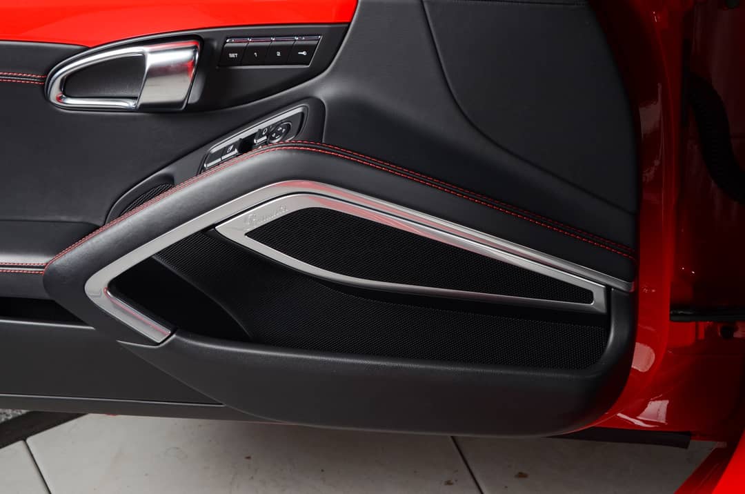 2016 Porsche 911 Targa 4S — photo 32