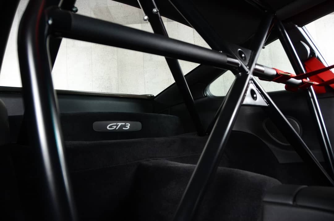 2004 Porsche 911 GT3 RS — photo 46