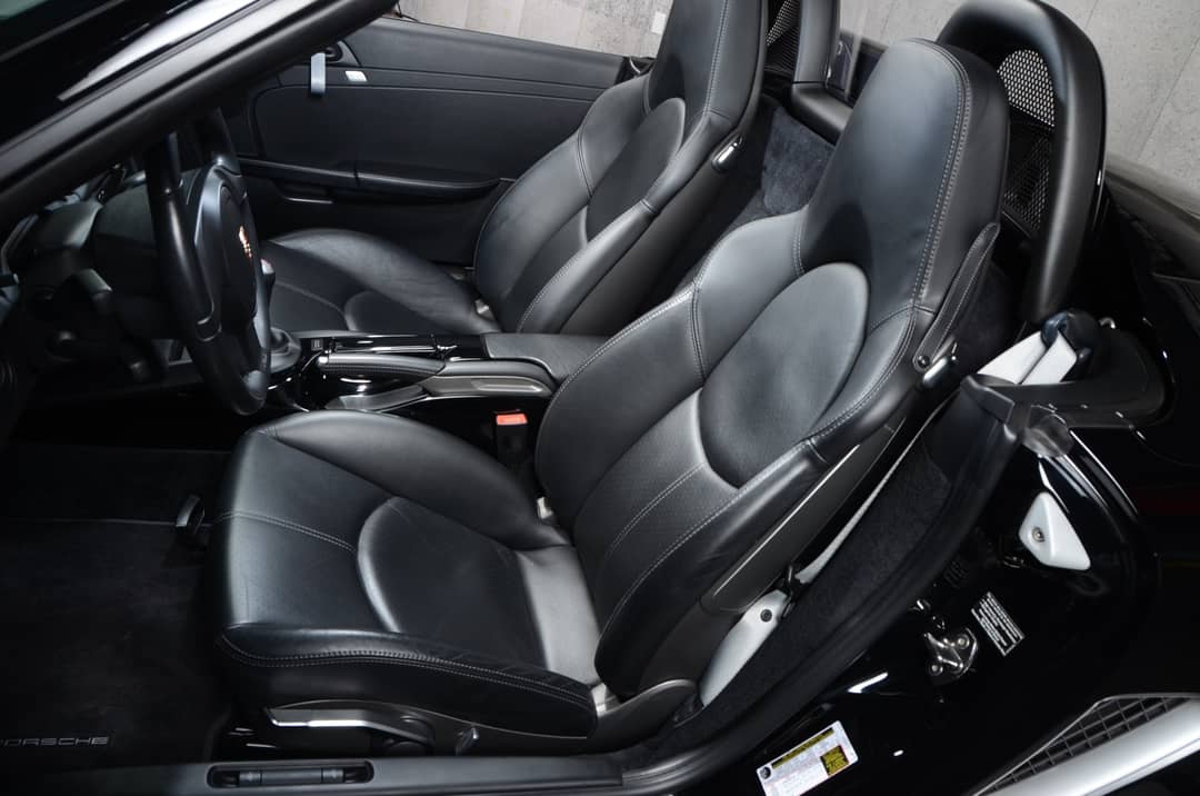 2011 Porsche Boxster Spyder — photo 30
