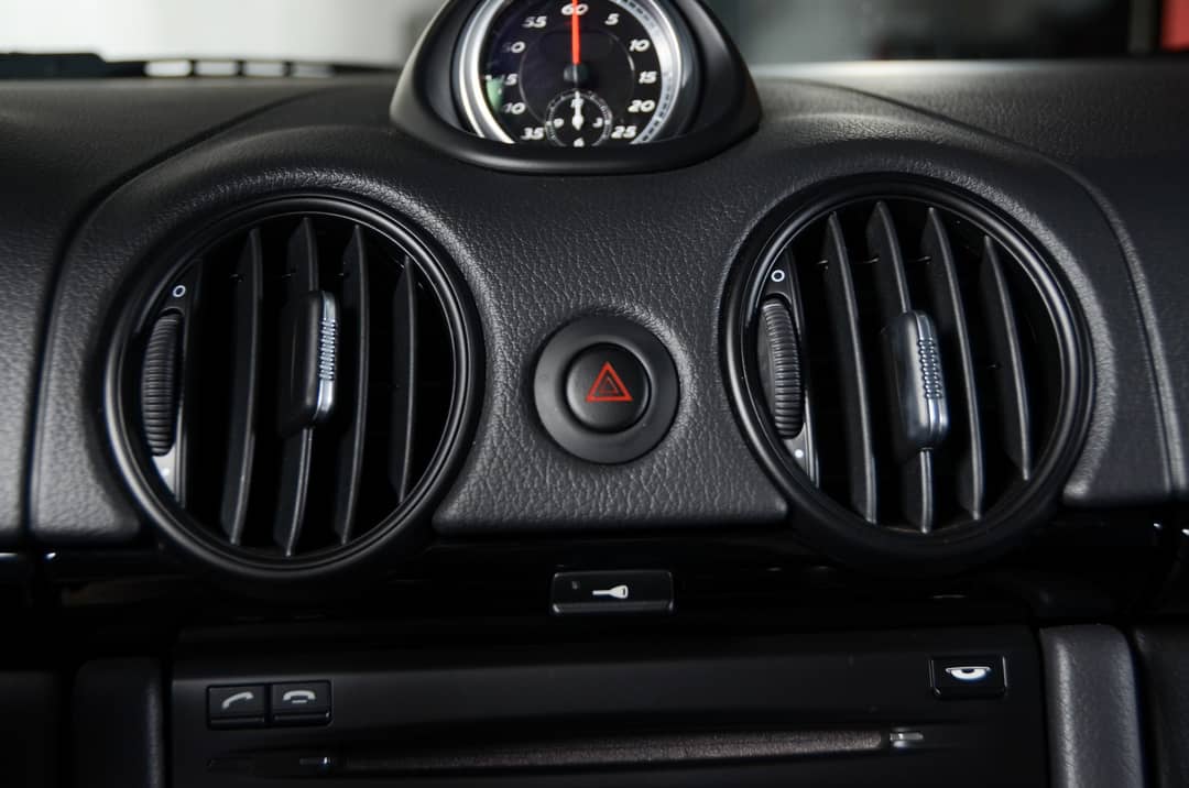 2011 Porsche Boxster Spyder — photo 34