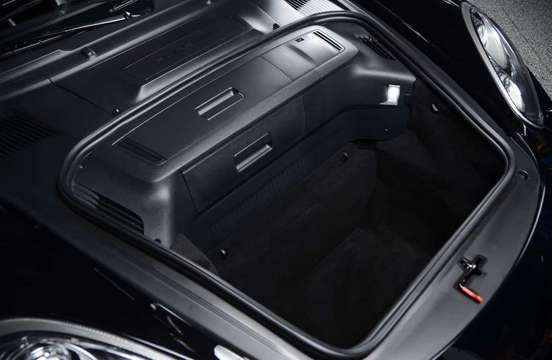 2011 Porsche Boxster Spyder — photo 9