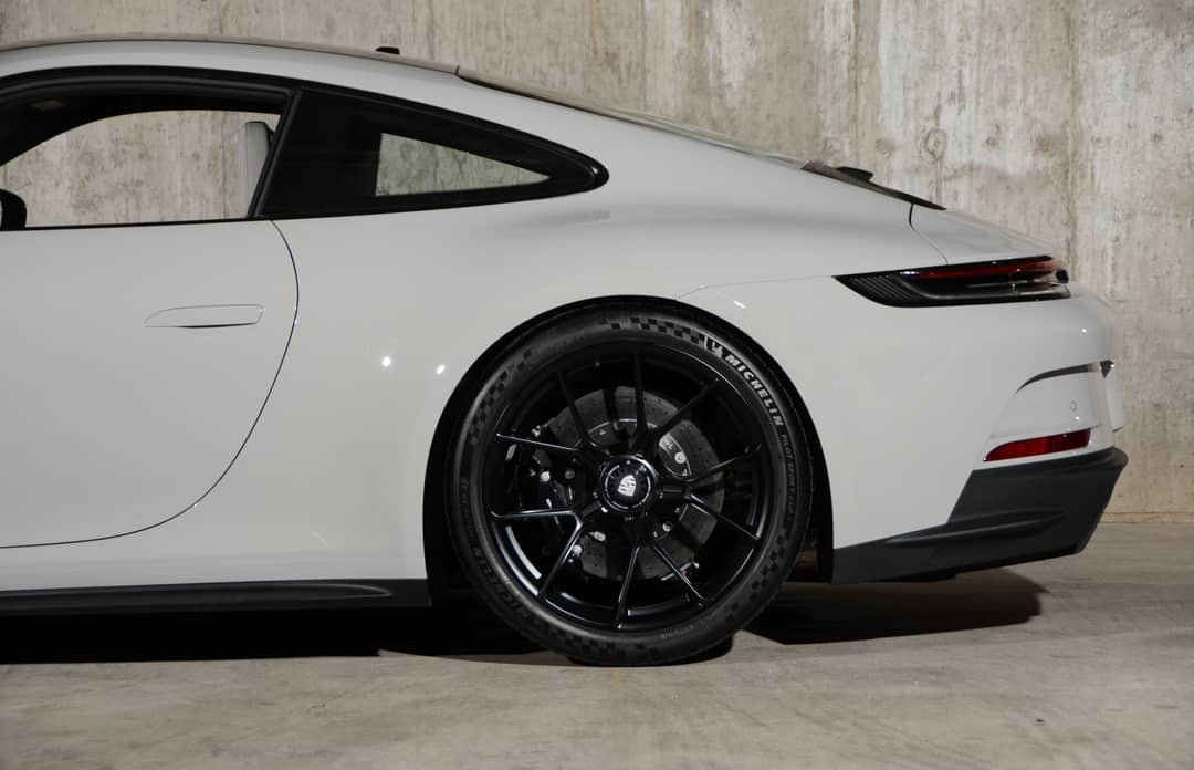 2022 Porsche 911 GT3 — photo 19