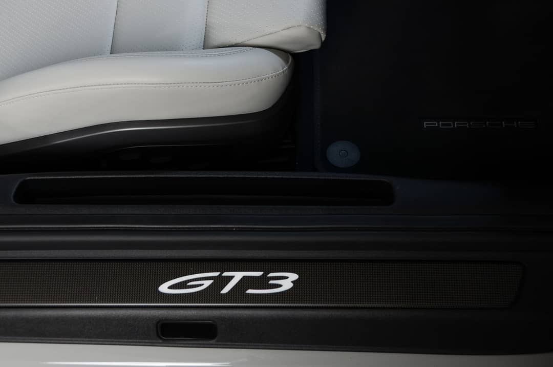 2022 Porsche 911 GT3 — photo 42