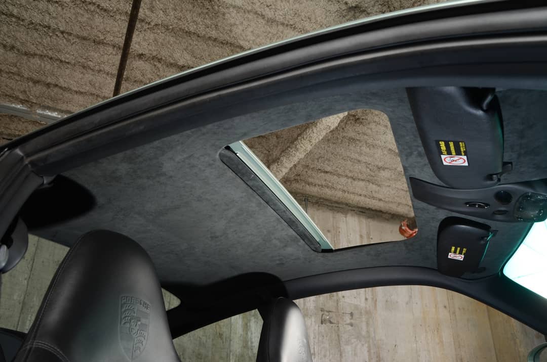 2003 Porsche 911 Carrera 4S — photo 48