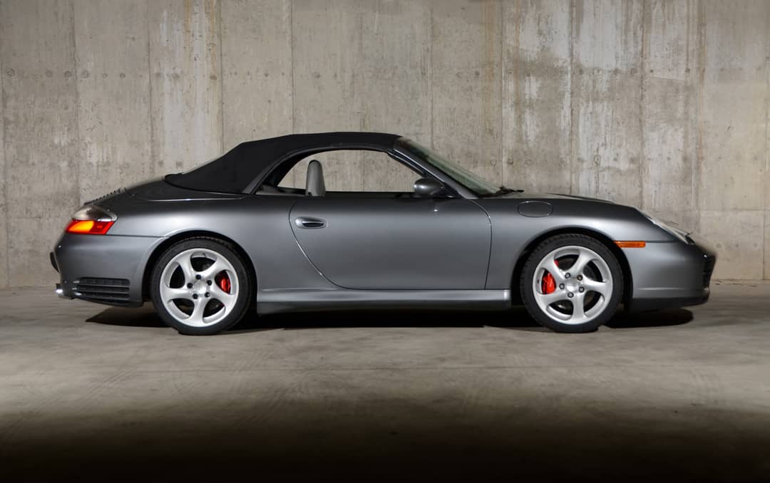 2004 Porsche 911 Carrera 4S — photo 2