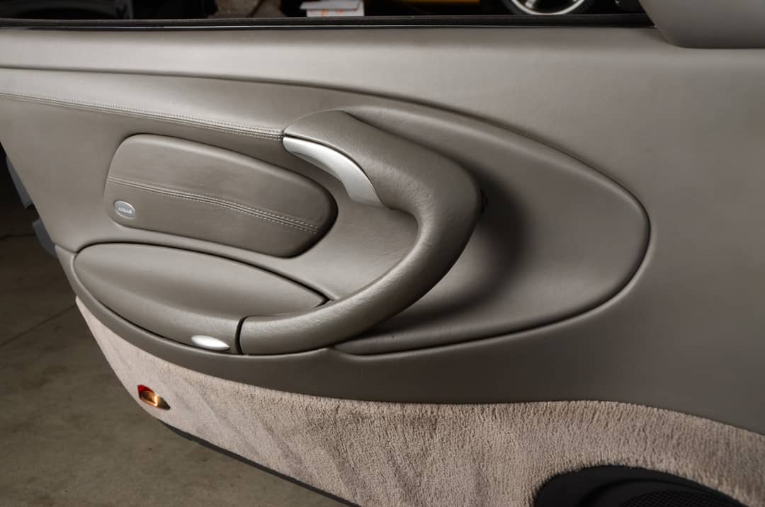 2004 Porsche 911 Carrera 4S — photo 27