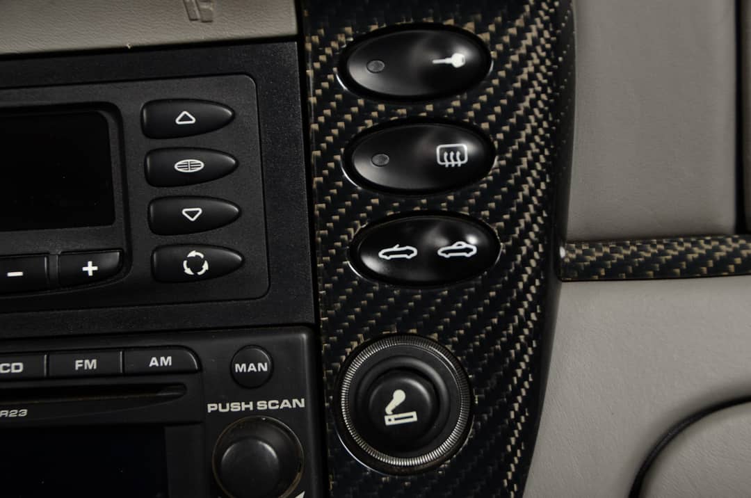 2004 Porsche 911 Carrera 4S — photo 36