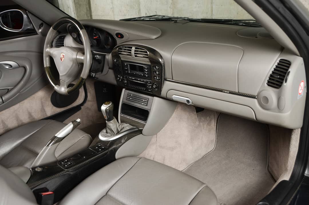 2004 Porsche 911 Carrera 4S — photo 43