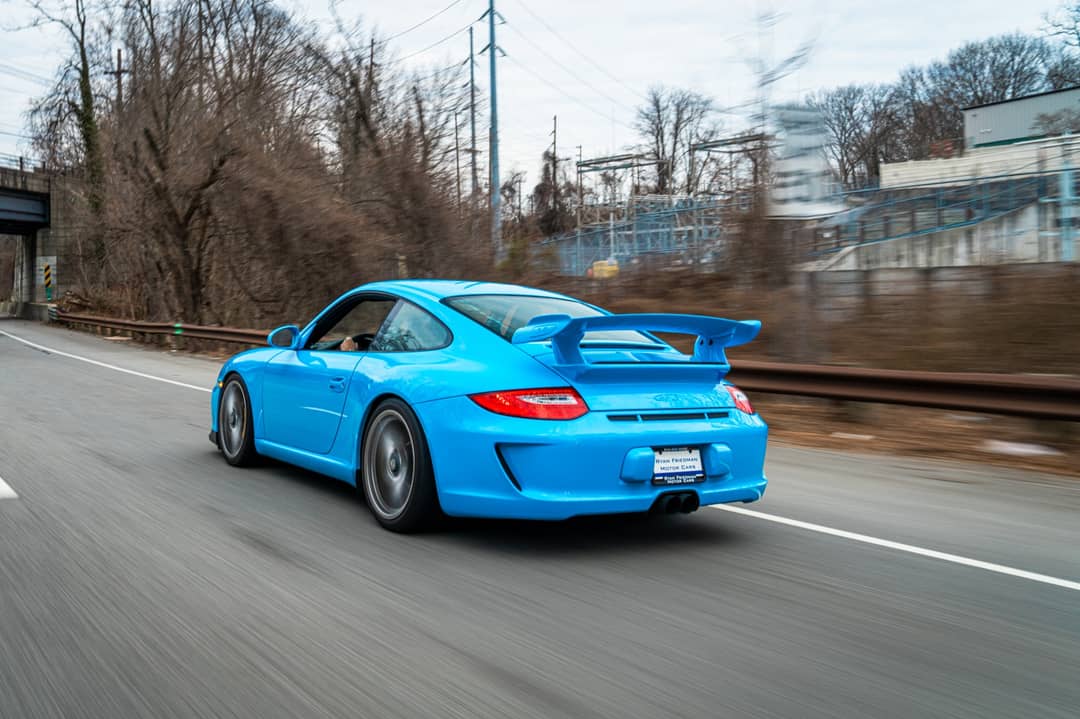 2010 Porsche 911 GT3 — photo 9