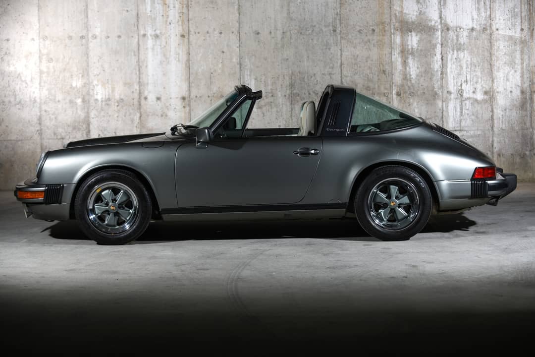 1987 Porsche 911 Carrera — photo 23