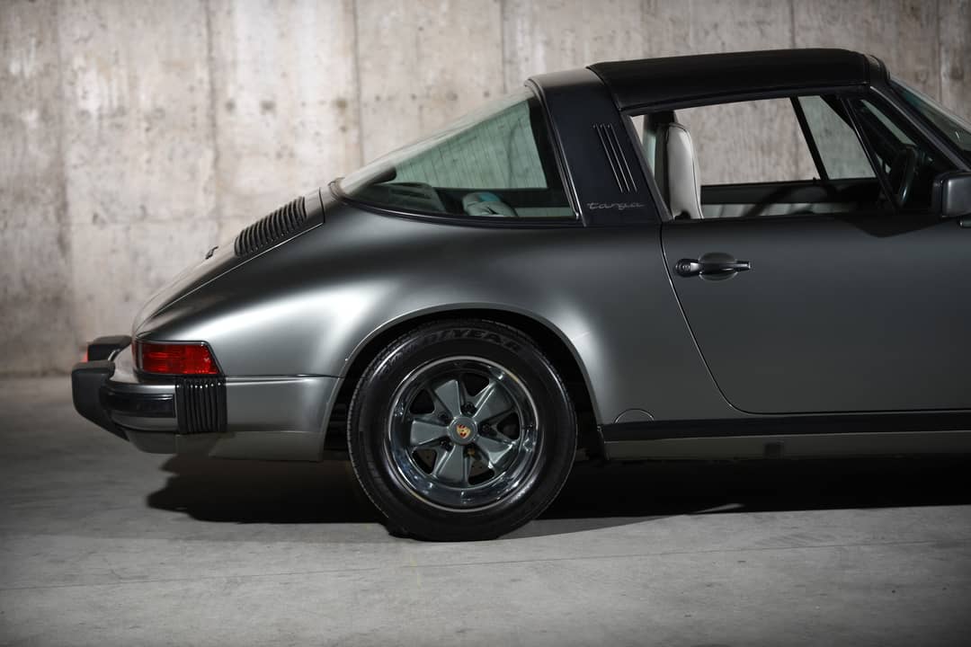 1987 Porsche 911 Carrera — photo 8