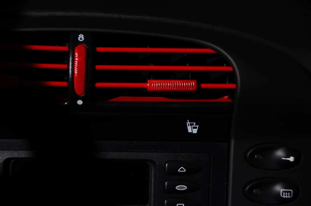 2004 Porsche 911 GT3 — photo 39
