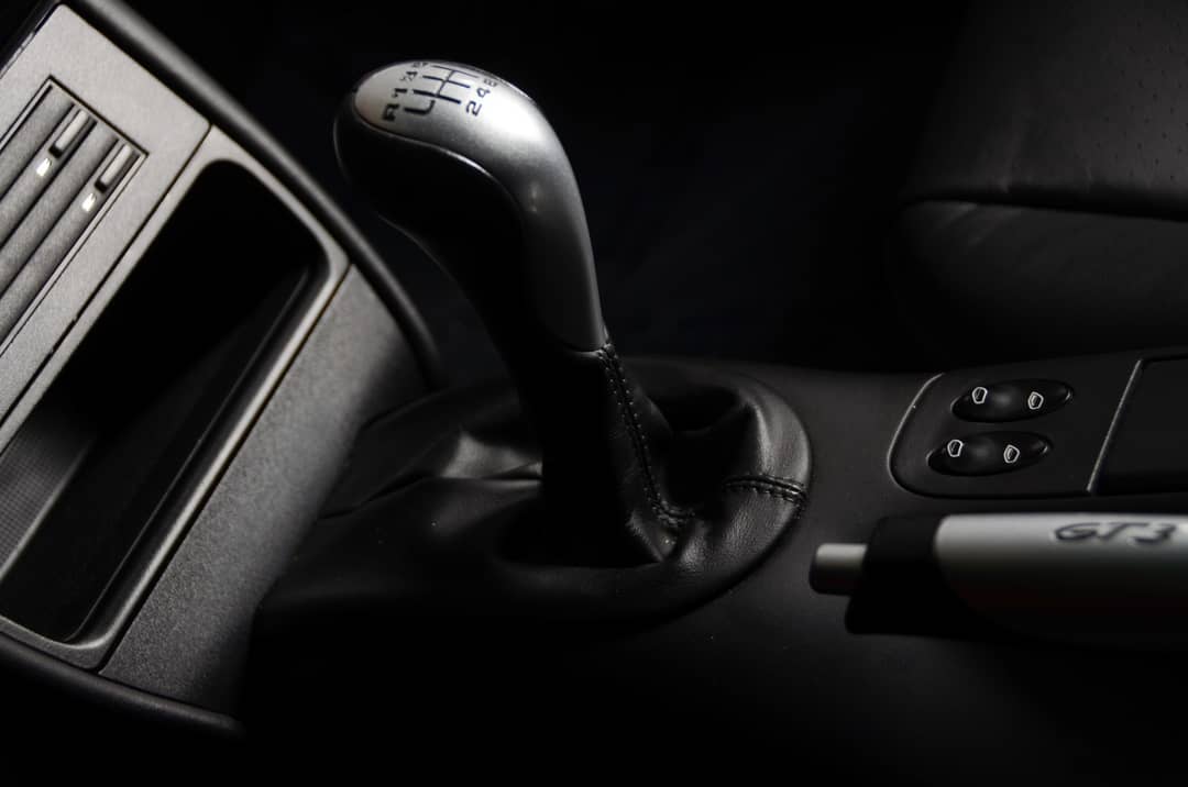 2004 Porsche 911 GT3 — photo 41