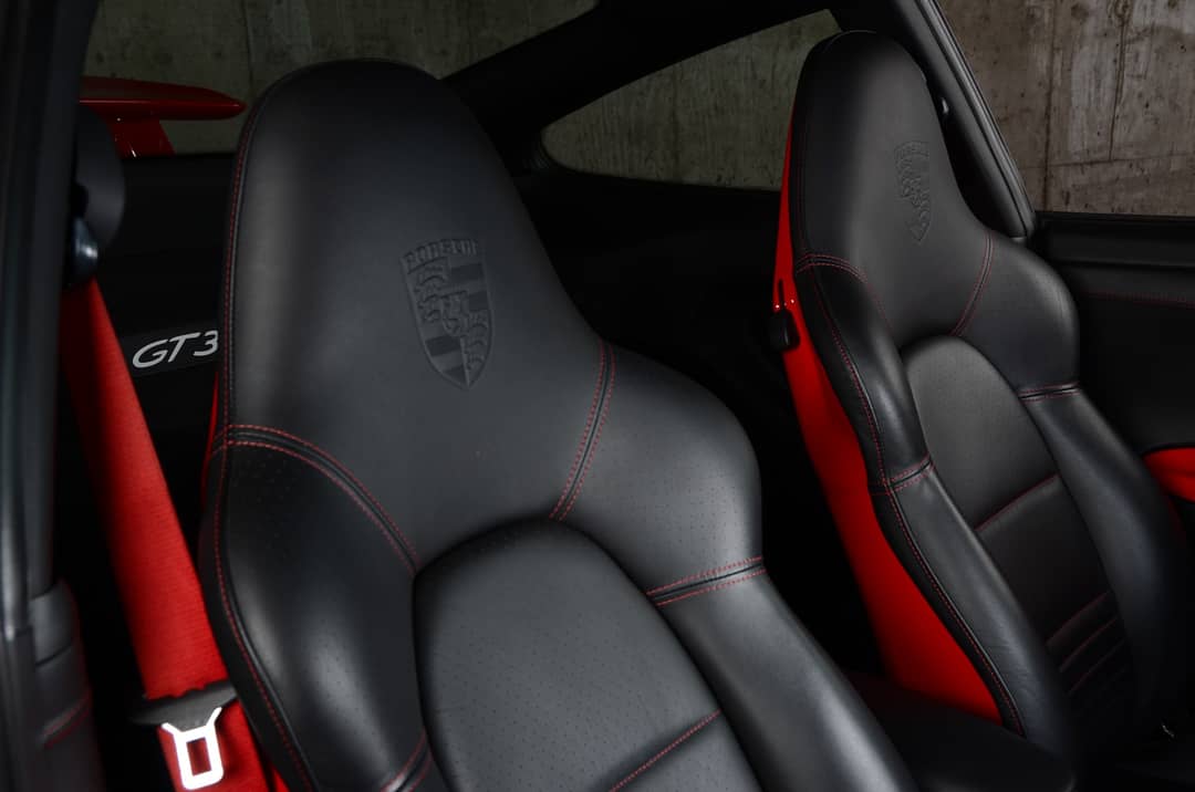 2004 Porsche 911 GT3 — photo 48