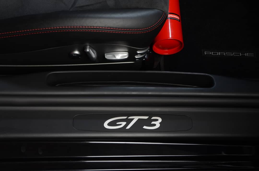 2010 Porsche 911 GT3 — photo 22