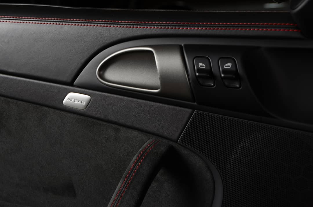 2010 Porsche 911 GT3 — photo 26
