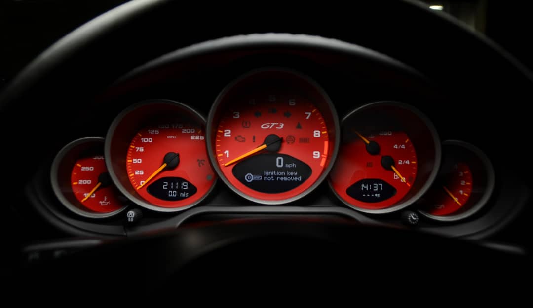 2010 Porsche 911 GT3 — photo 31