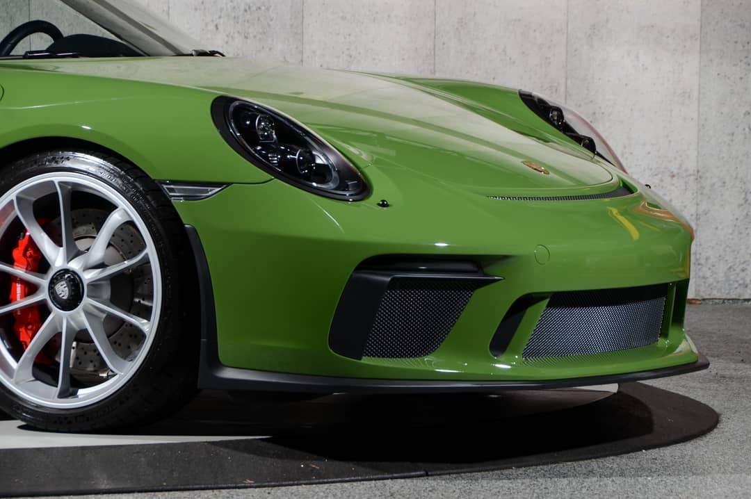 2018 Porsche 911 GT3 Touring — photo 4
