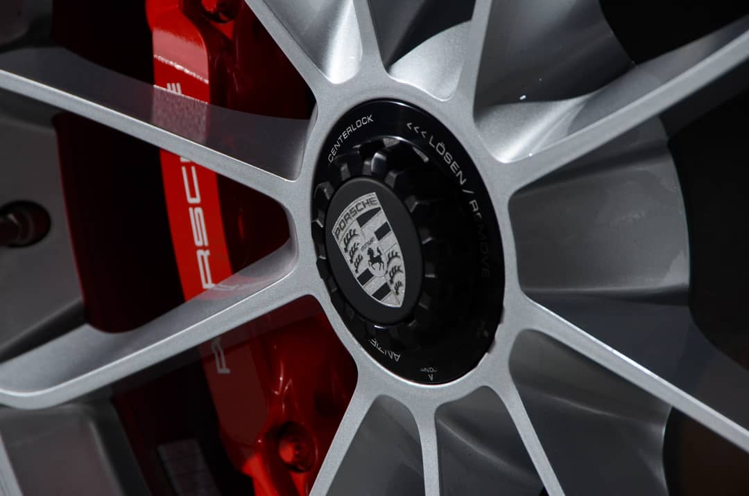 2018 Porsche 911 GT3 Touring — photo 38