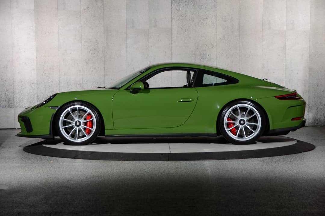 2018 Porsche 911 GT3 Touring — photo 9