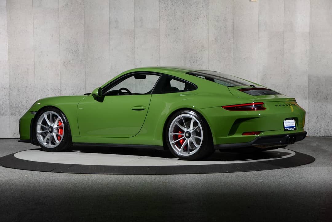 2018 Porsche 911 GT3 Touring — photo 10