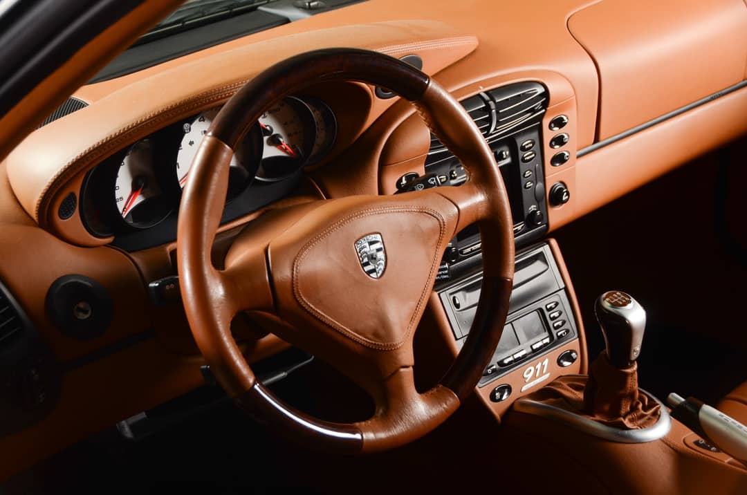 2000 Porsche 911 Millennium Edition — photo 33