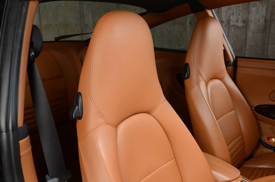 2000 Porsche 911 Millennium Edition — photo 41