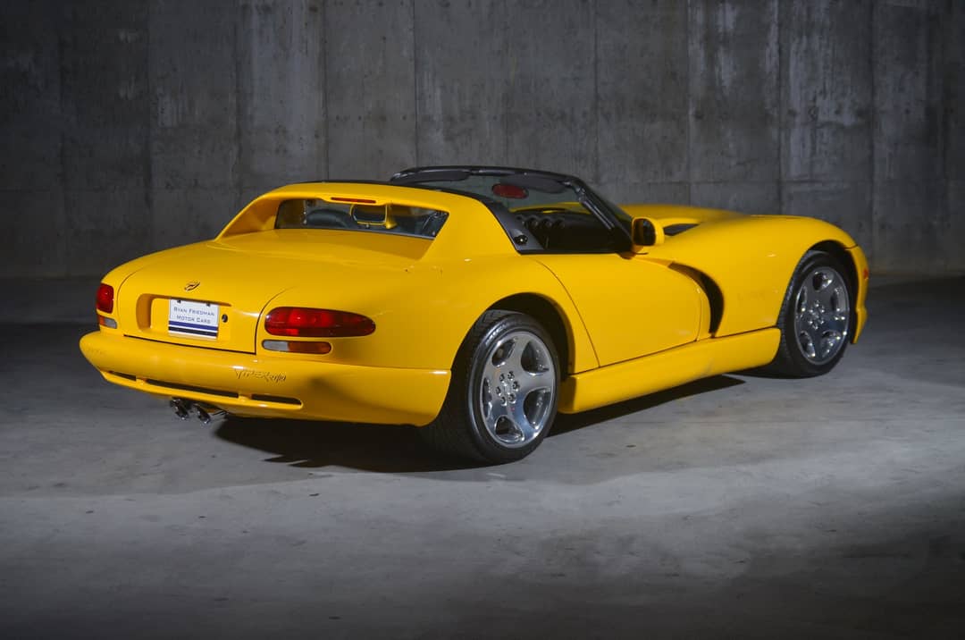 2001 Dodge Viper RT/10 — photo 11