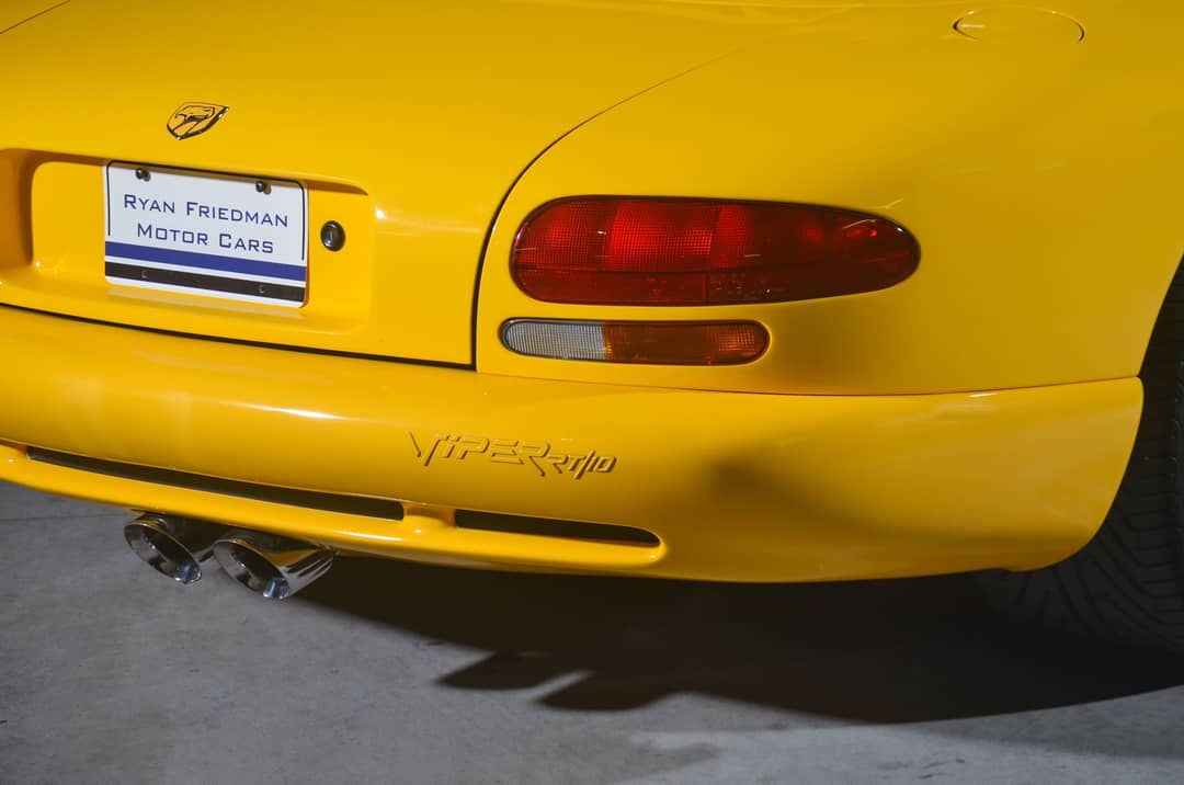2001 Dodge Viper RT/10 — photo 13