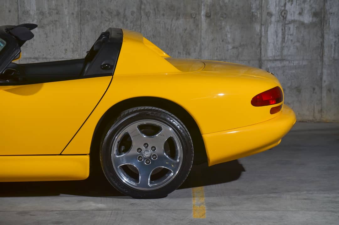 2001 Dodge Viper RT/10 — photo 23