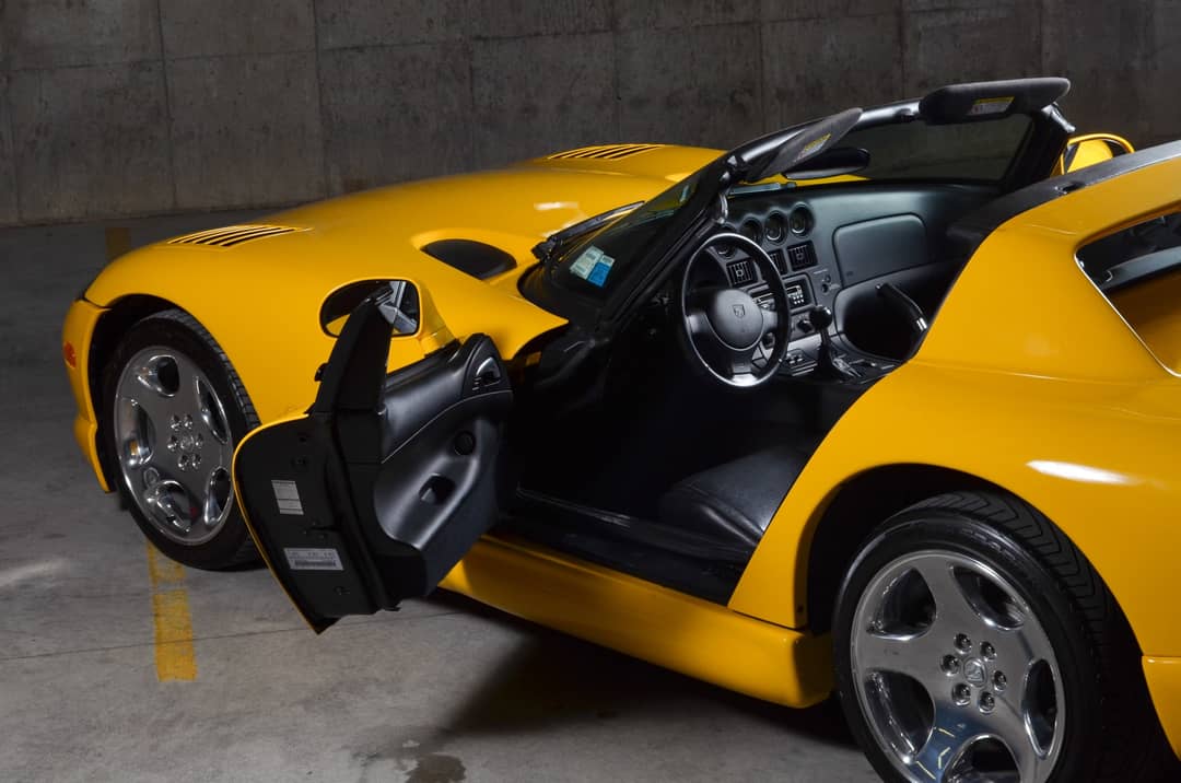 2001 Dodge Viper RT/10 — photo 33
