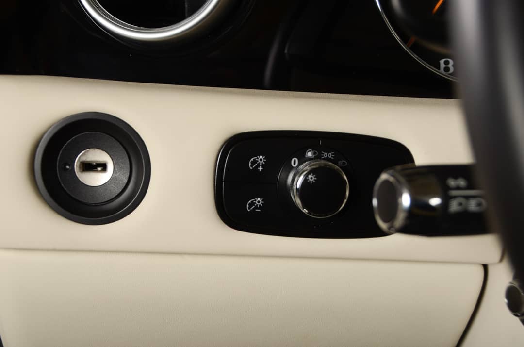 2018 Bentley Flying Spur V8 S — photo 15