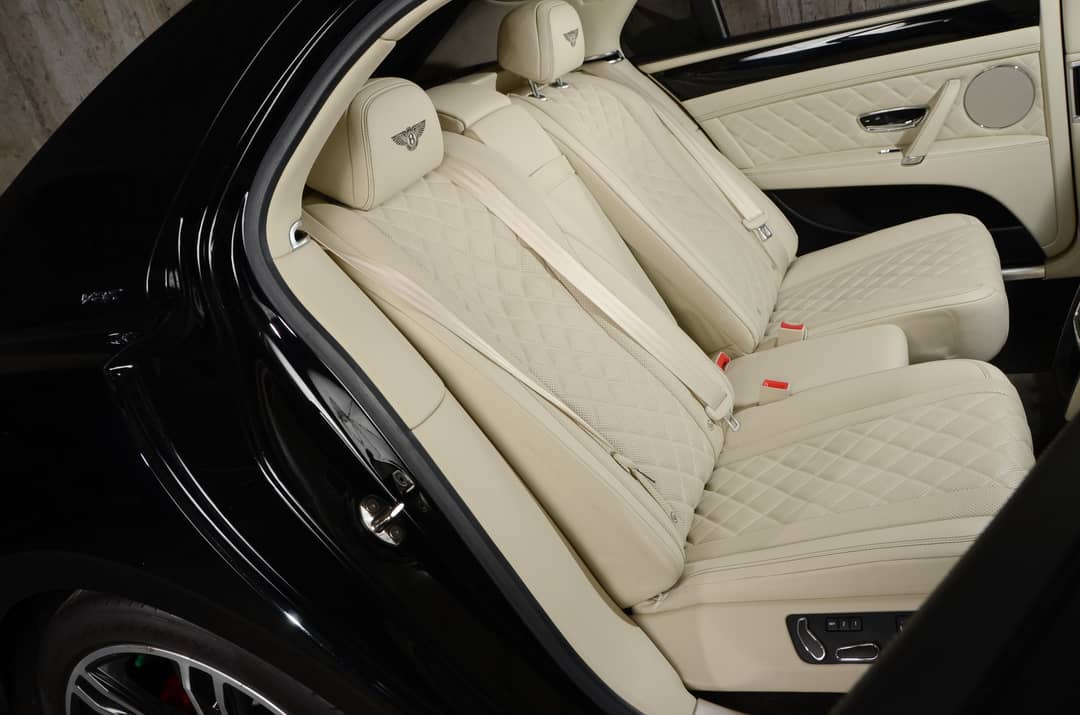 2018 Bentley Flying Spur V8 S — photo 27