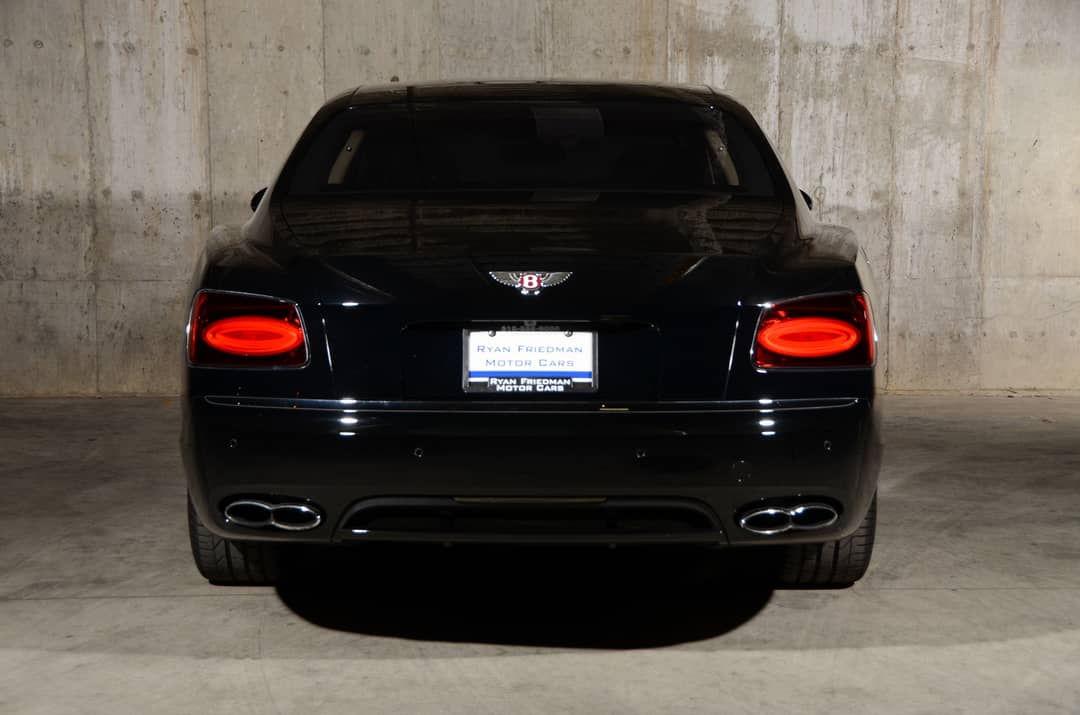 2018 Bentley Flying Spur V8 S — photo 9